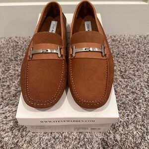 Steve Madden Men's Tan Loafers with Silver Accent